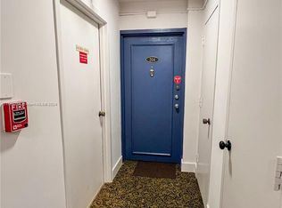 2715 Tigertail Ave APT 204, Miami, FL 33133