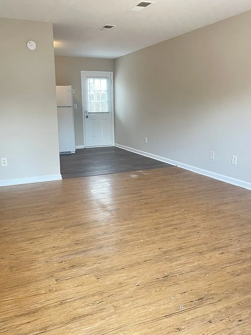 209 E Wilson Mill - Michael Cellini — Photo 4