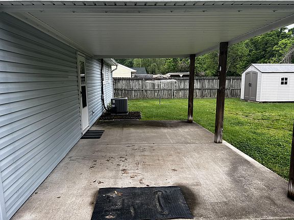 3rd image of 7307 Ethan Allen Way