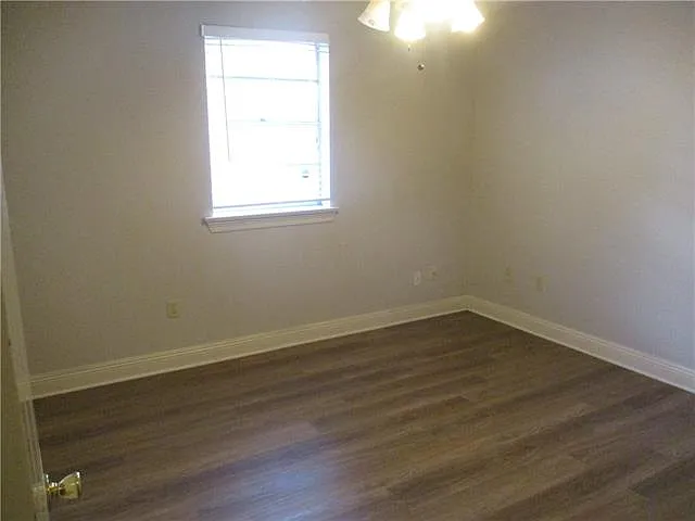 2 bed, 1.0 bath, 925 sqft, $1,475 — Photo 4