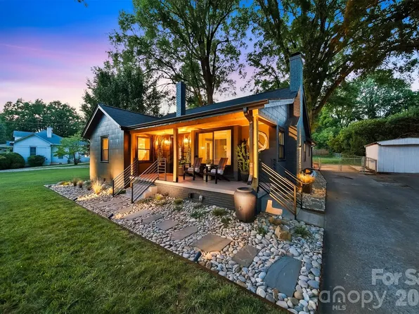 504 W 6th St, Newton, NC 28658