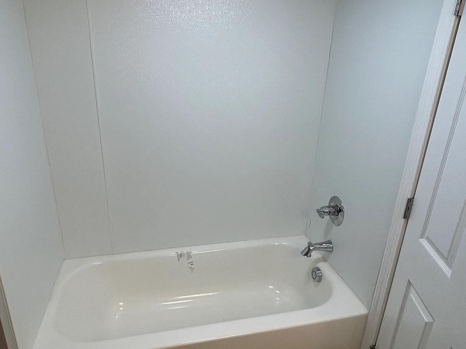 2 bed, 700 sqft, $850 — Photo 4