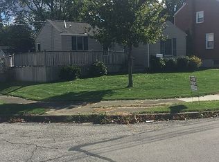 749 Federal Dr, Sharon, PA 16146