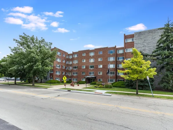 222 Madison St Unit 114, Joliet, IL 60435