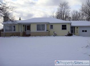 1330 Wilson Sharpsville Rd, Cortland, OH 44410