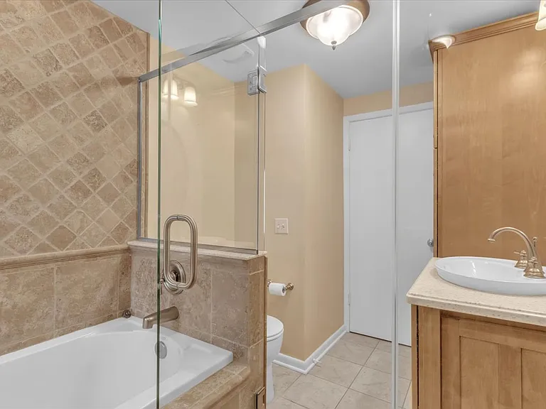 116 Segsbury Rd — Photo 10