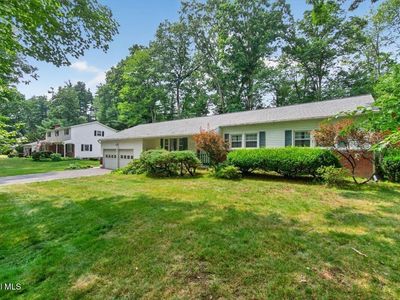 15 Secada Drive, Clifton Park, NY, 12065