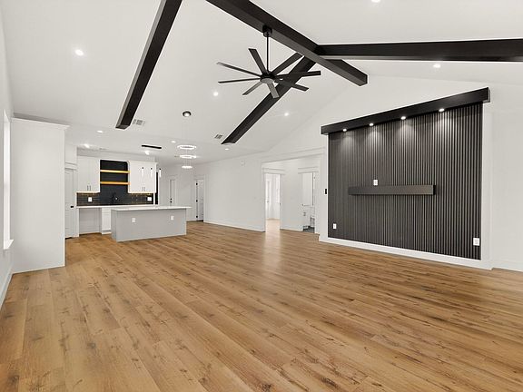 5th image of 6039 Plum Dale Rd