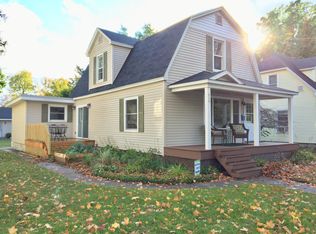 619 W 10th St, Traverse City, MI 49684