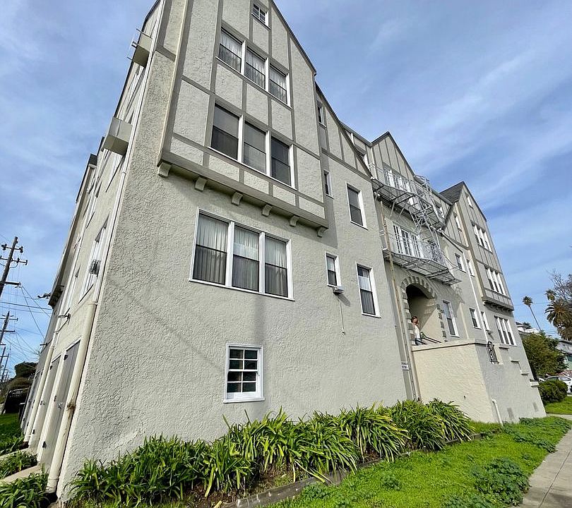 1st image of 2317 Fruitvale Ave #205
