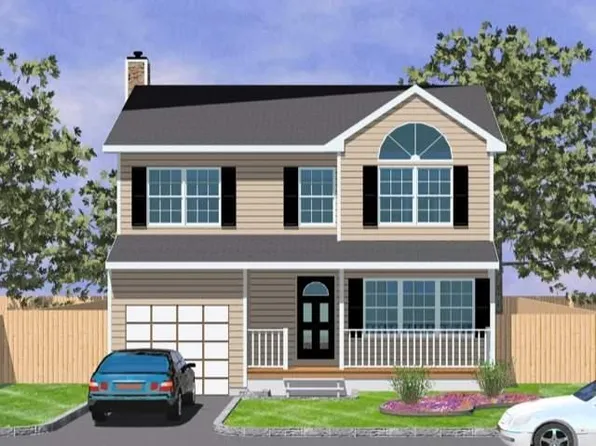 351 N Broadway, Lindenhurst, NY 11757