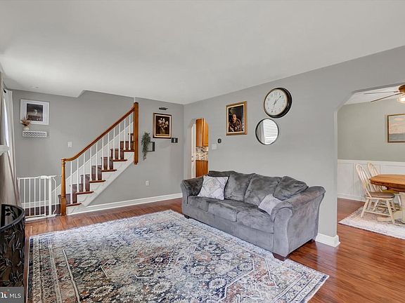 5th image of 114 Greystone Rd