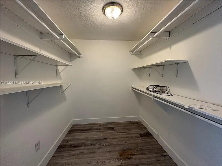 7545 E Treasure Dr #9H — Photo 43
