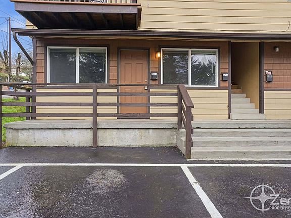 2nd image of 1222 NW Couch St
