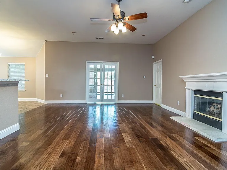 5512 Glenview Ln — Photo 15