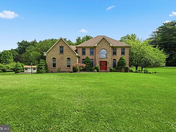 5th image of 5401 Shelbrooke Dr