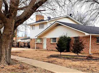 2104 New Mexico Dr, Roswell, NM 88203