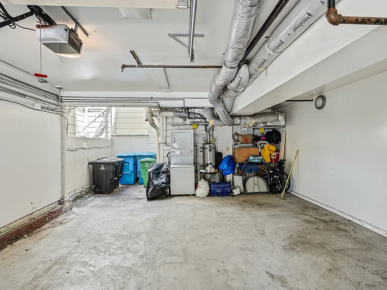 1818 Taylor St — Photo 39