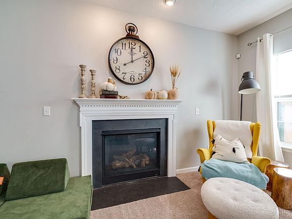 5th image of 5098 Englewood Dr