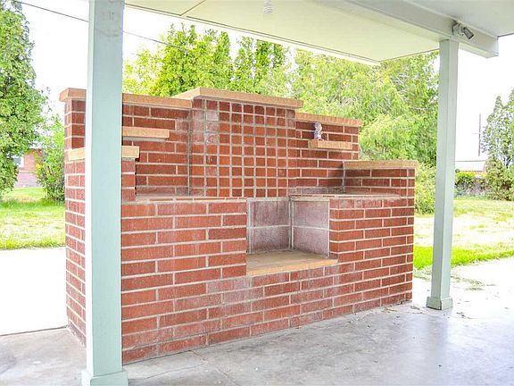 4th image of 2810 W Imnaha Ave