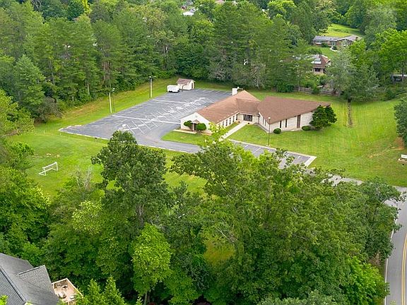 4th image of 340 Old Haw Creek Rd