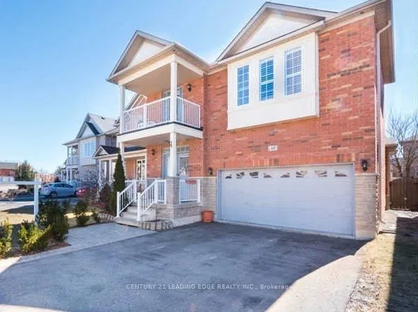 65 Earl Stewart Dr, Aurora, ON L4G 7P4