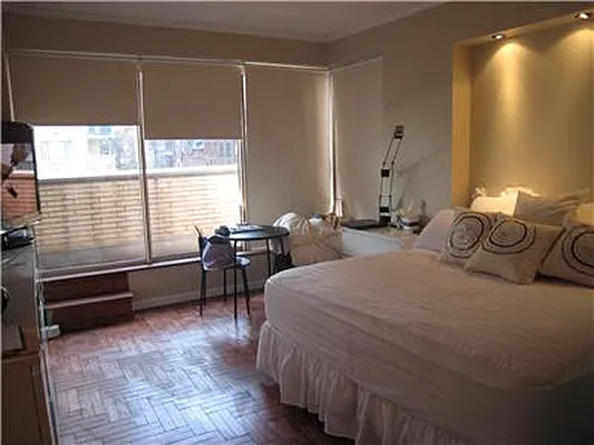 Rented by Trump International Realty | media 24