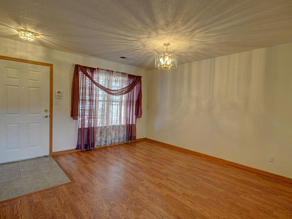 4th image of 2423 Big Pine Dr NW