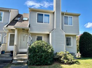 111 Mallane Ln APT 3A, Naugatuck, CT 06770