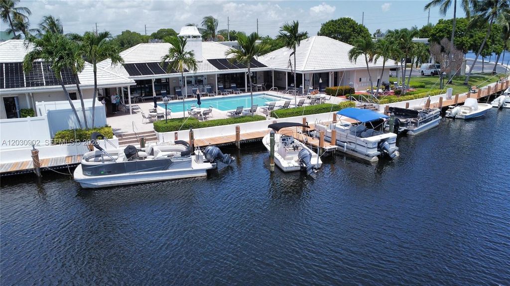 160 Cypress Club Dr APT 608, Pompano Beach