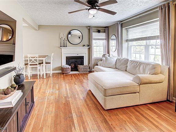 5th image of 2028 26th St