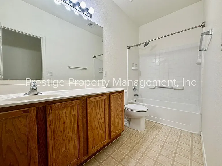 81 W Calle Guija — Photo 21