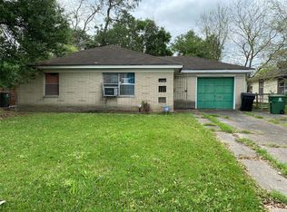 8722 Wiggins St, Houston, TX 77029