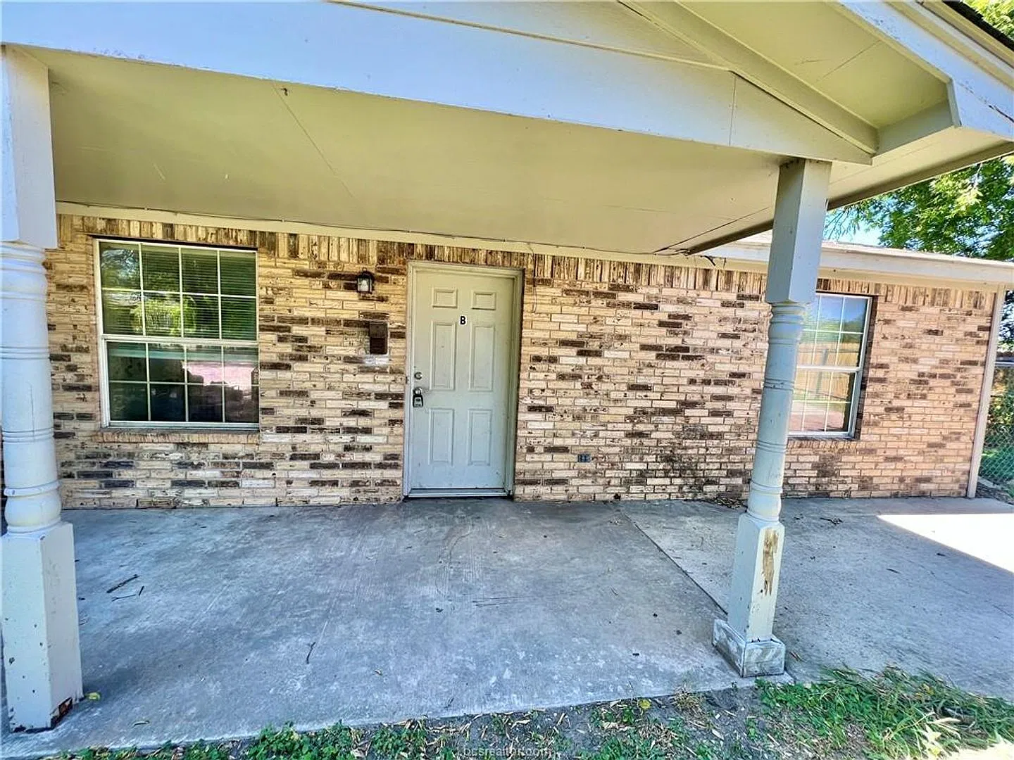 1900 Reese Avenue — Photo 1
