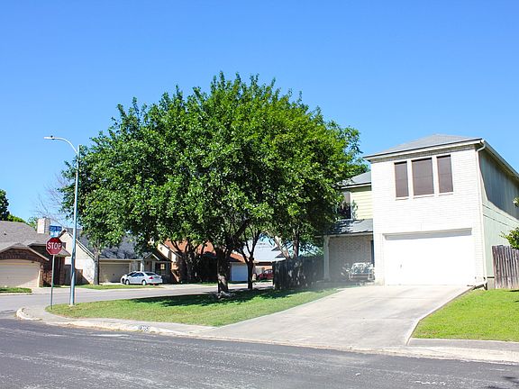 2nd image of 13050 Cavern Park Dr