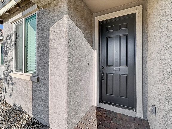 3rd image of 6810 Laguna Blanca St