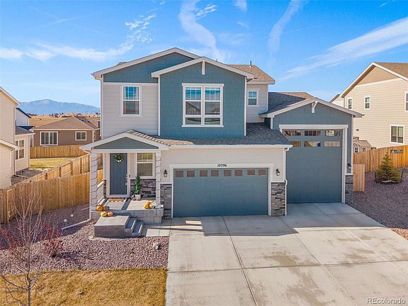 2nd image of 10296 Country Manor Drive