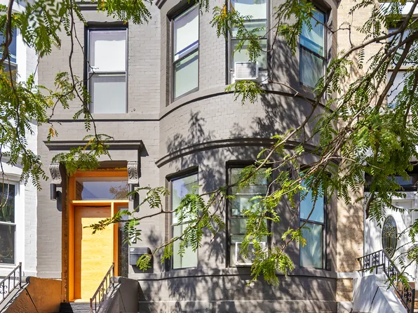 1423 Park Place image 1 of 15