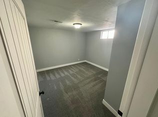 220 E Lindon Way, Murray, UT 84107