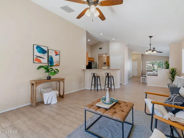 4122 E Coolbrooke Dr, Tucson, AZ 85756