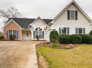 4258 Duncan Ives Dr, Buford, GA 30519
