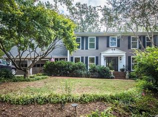 220 King Owen Ct, Charlotte, NC 28211