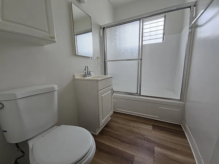 12427 Pacific Ave #3 — Photo 2