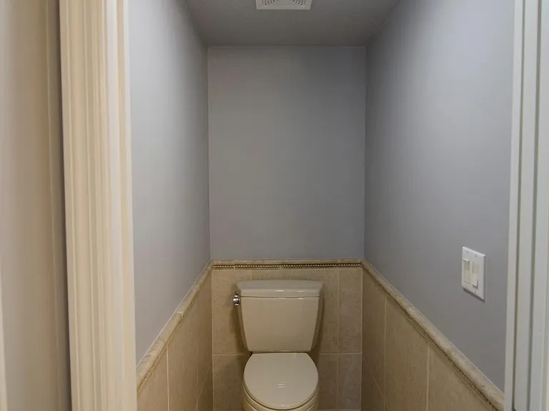 5210 Birmingham Dr #201 — Photo 17