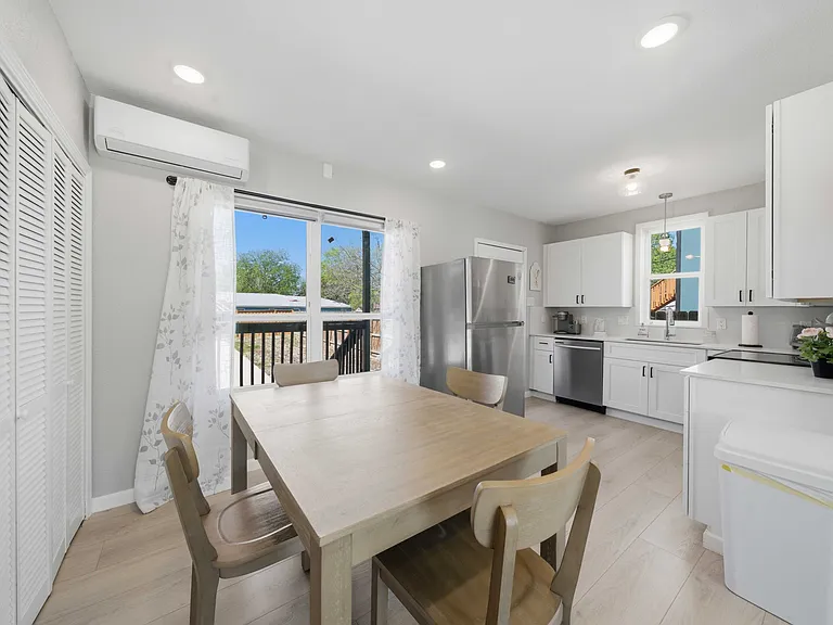2819 S Pine St #1 — Photo 5