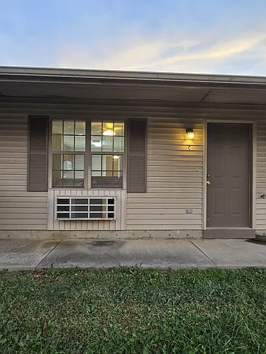 1621 Chris Dr #C Photo 1