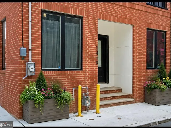 1419 Orange St, Philadelphia, PA 19125
