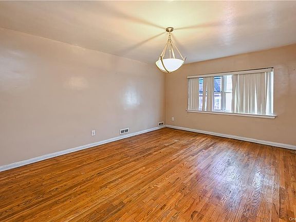 2nd image of 2138 Homer Ave