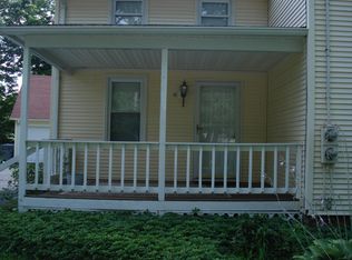 8 Leary Rd #B, Enfield, CT 06082