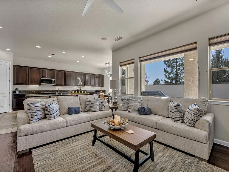 6328 Windy Meadow Dr — Photo 13